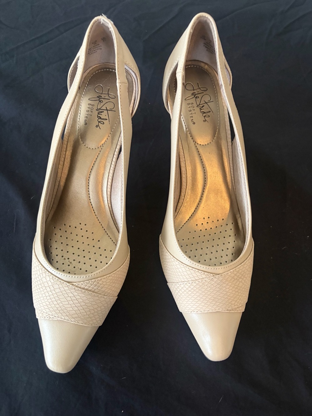 Life Stride Nude/Beige Pointed-Toe Pumps with Textured Strap